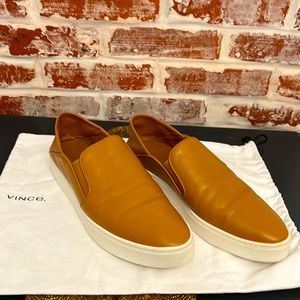 Vince leather slip on sneakers. ***FREE SHIPPING***